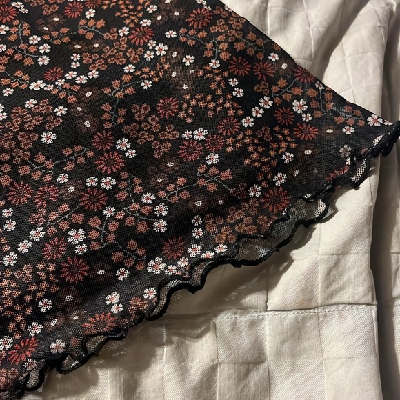 Large size no comment flowered skirt - Picture 2 of 3